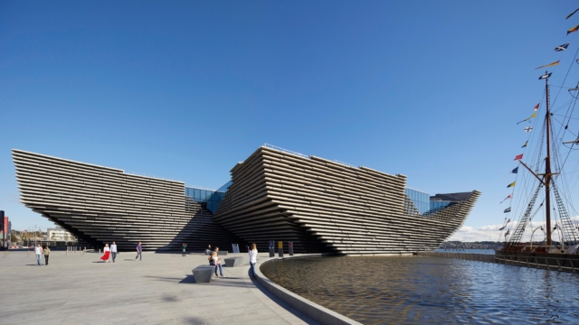 Dundee-1