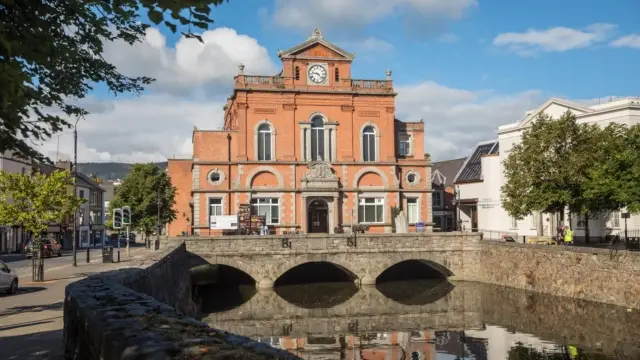 Newry-1