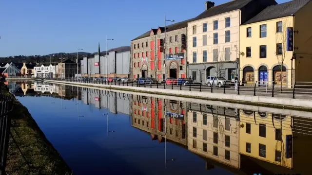 Newry-2